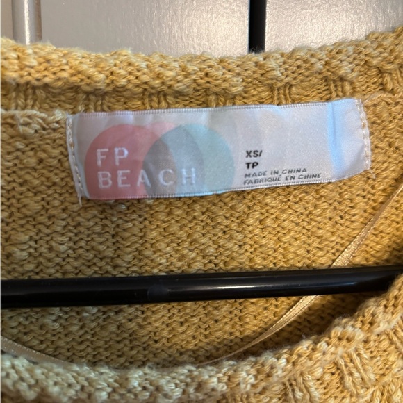 Free people beach Cozy Mustard Sweater tunic sz xs - Picture 4 of 6